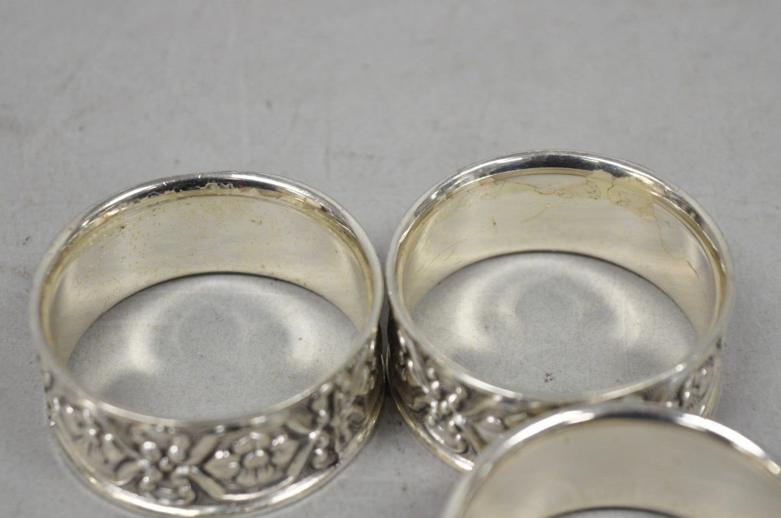 Vintage Victorian Style Silver Plated Floral Embossed Napkin Rings - Set of 12