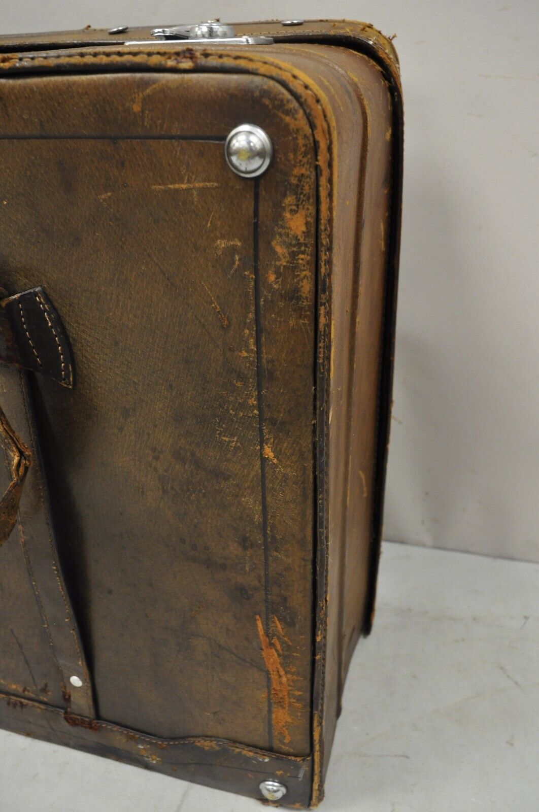 Vintage Brown Distressed Leather 33" Luggage Suitcase by Golden Leaf