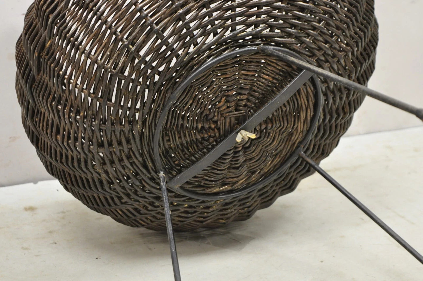 Mid Century Modern Arthur Umanoff Style Wicker Rattan Wrought Iron Planter Stand