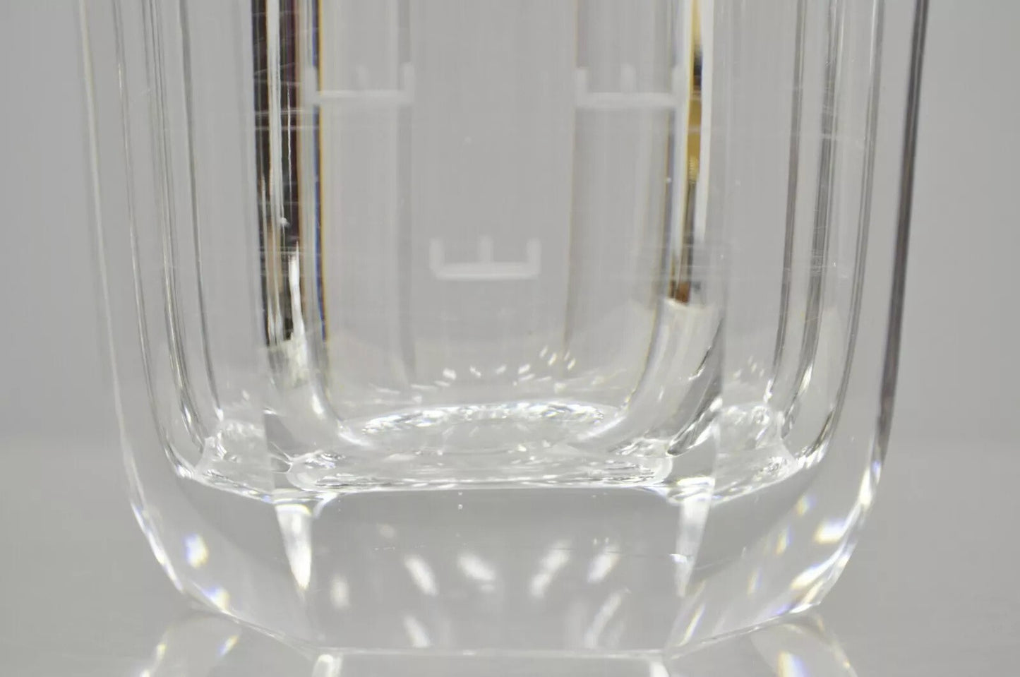 Vintage Kosta Boda Elis Bergh Etched Rampant Lion Crystal Glass 7.5" Vase a Pair