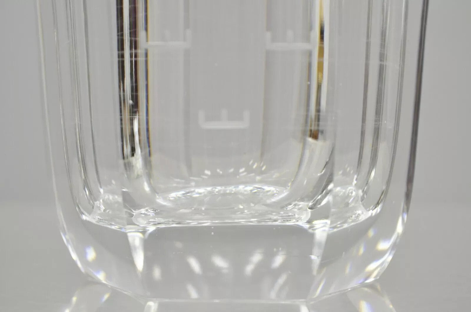 Vintage Kosta Boda Elis Bergh Etched Rampant Lion Crystal Glass 7.5" Vase a Pair