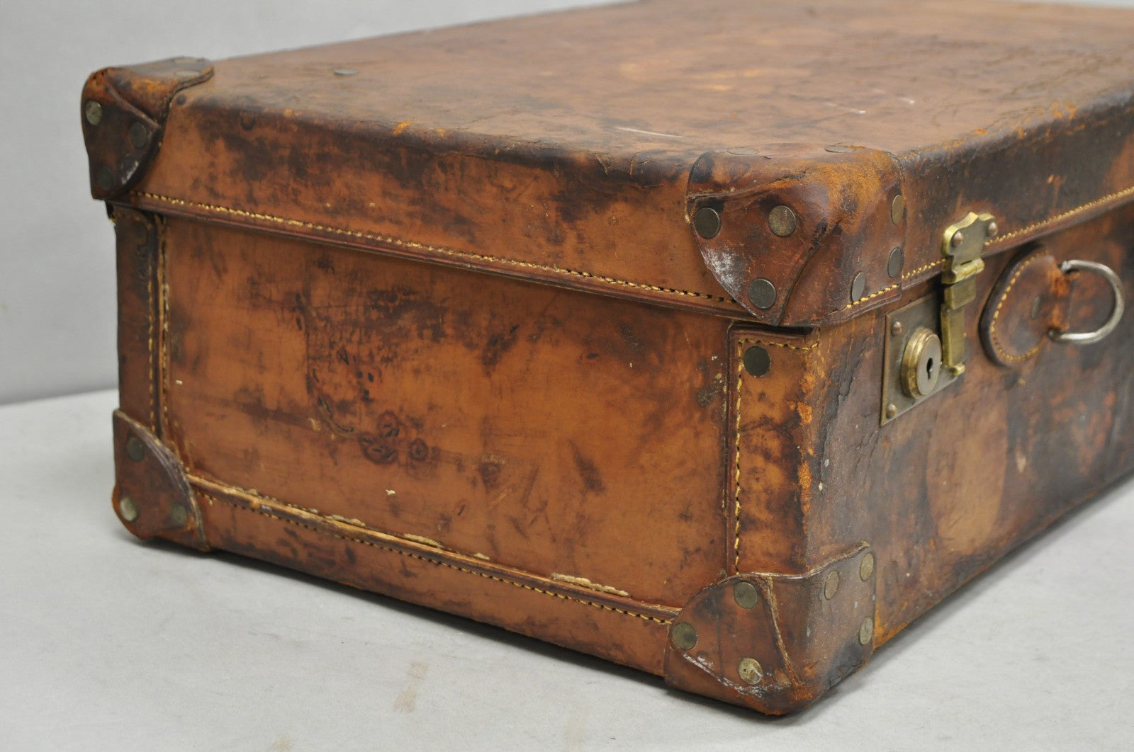 Antique Distressed Brown Leather English Art Deco 24" Suitcase Bag
