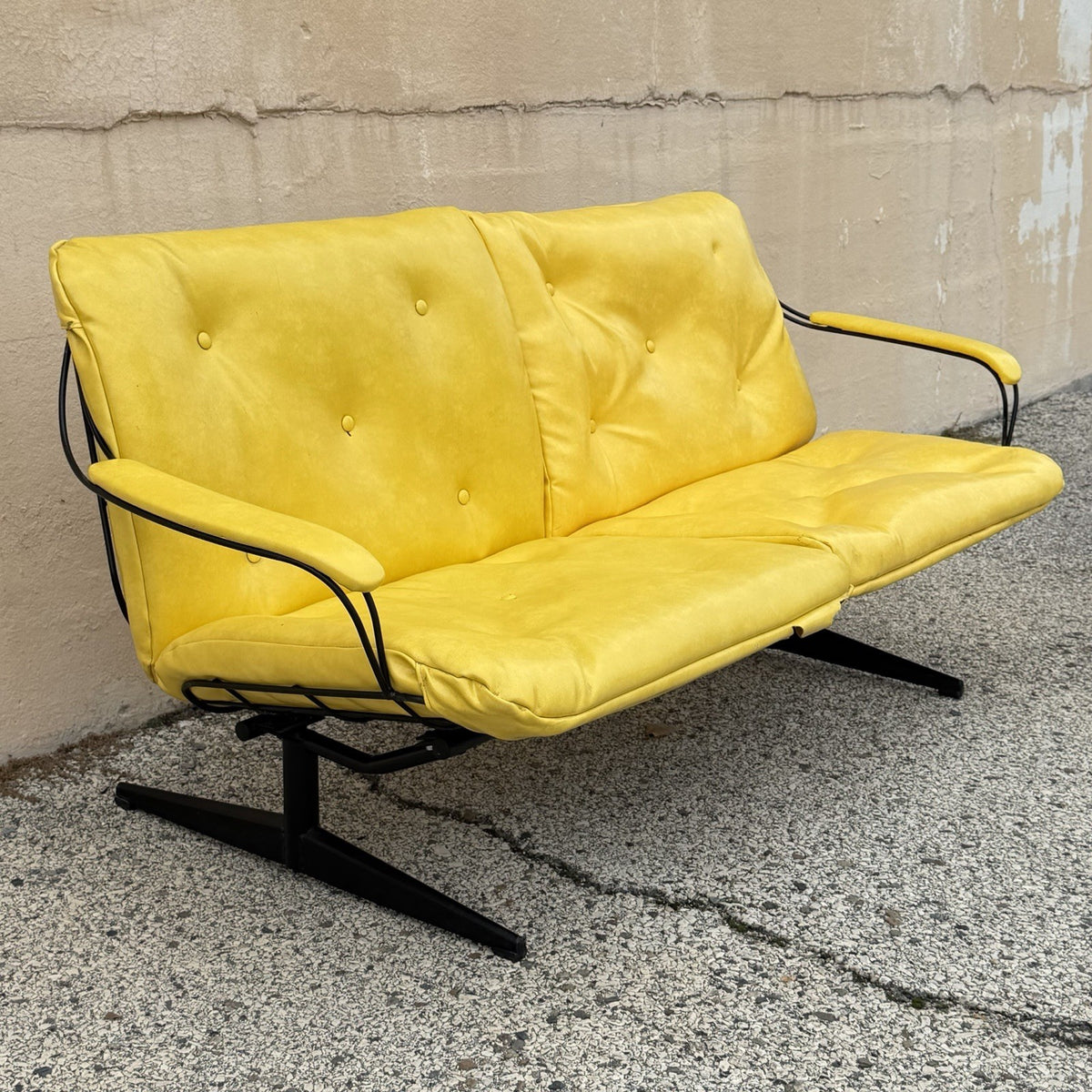 Vintage Homecrest Mid Century Modern Wire Metal Sofa w/ Yellow Vinyl Cushions