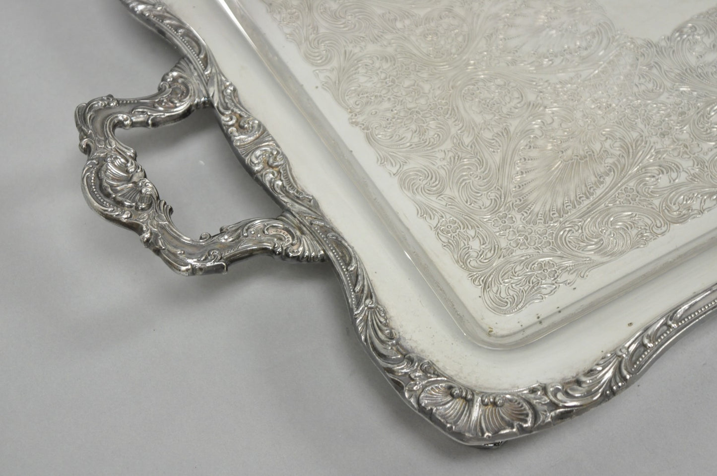 Vintage WM Rogers 290 Silver Plated Twin Handle Footed Bar Serving Platter Tray