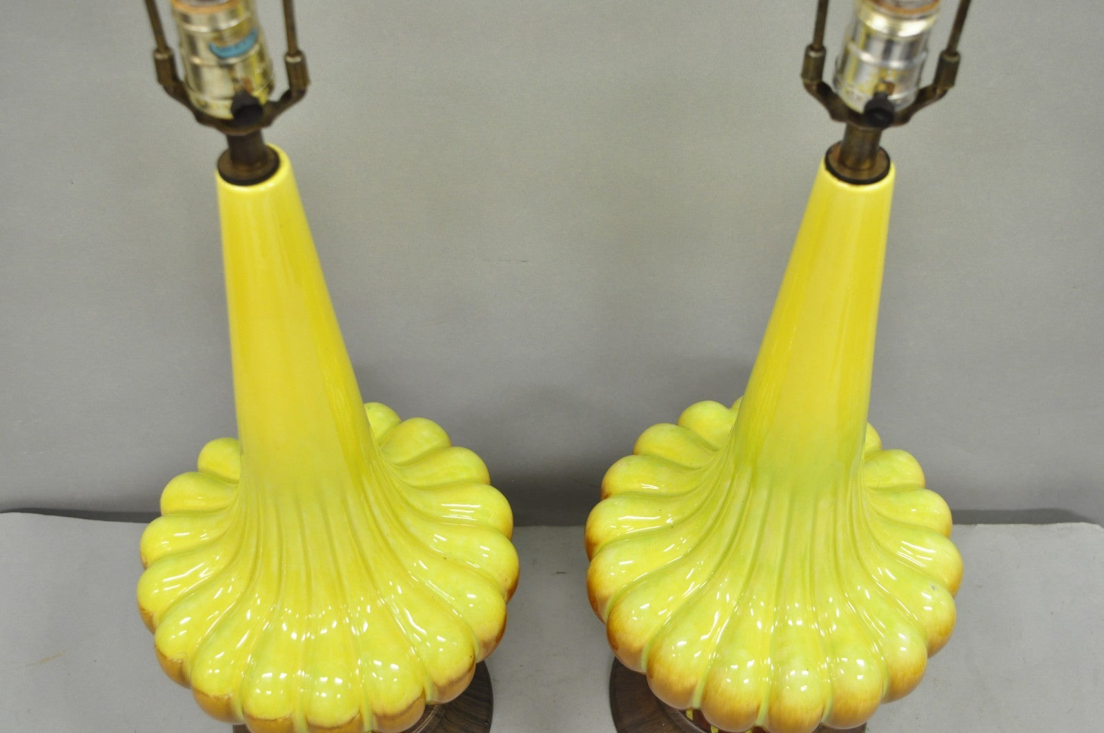 Vintage Mid Century Modern Yellow Brown Sculpted Ceramic Pottery Table Lamp Pair