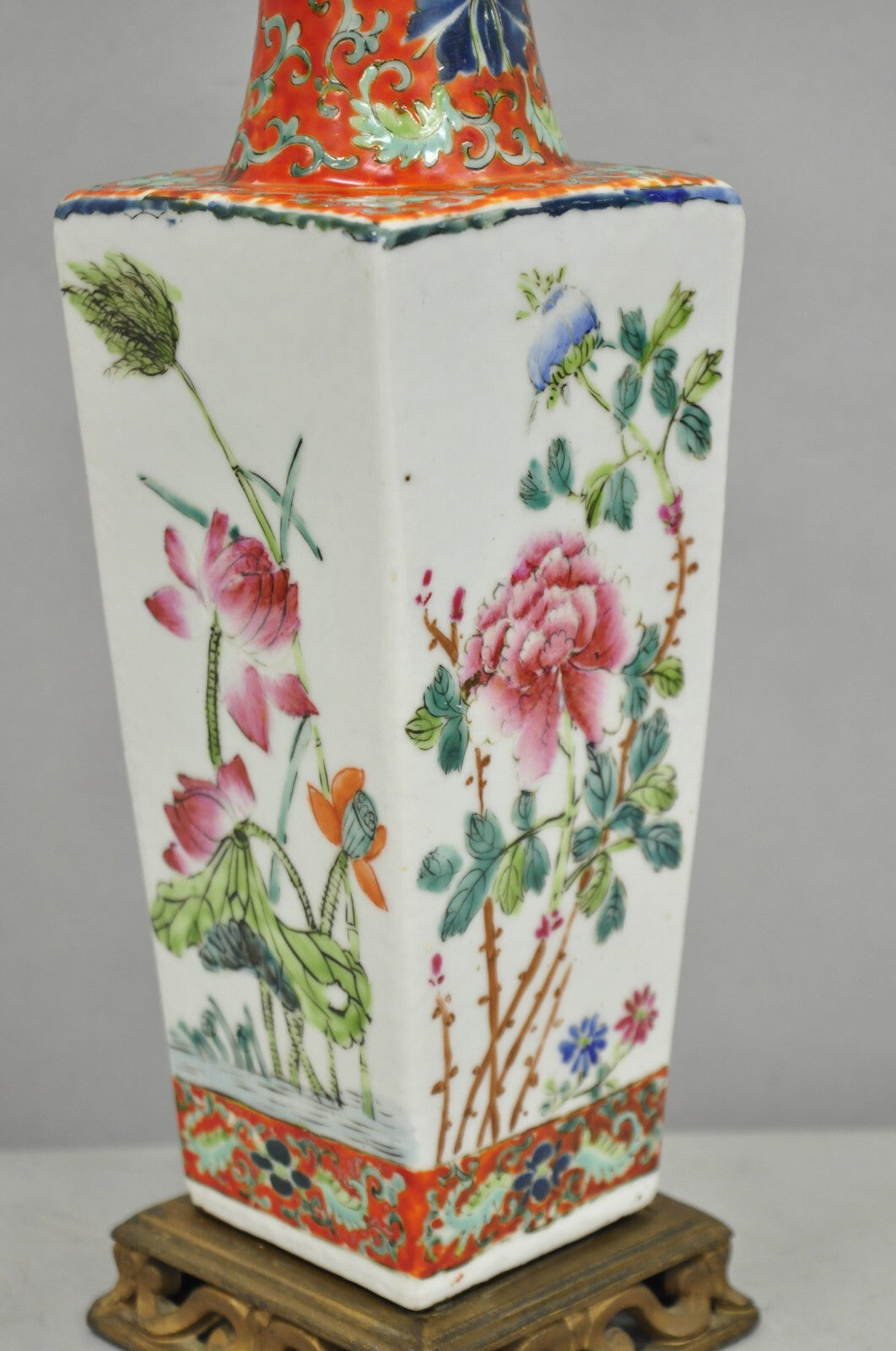 Antique Chinese Porcelain Orange Hand Painted Flower Small Boudoir Table Lamp
