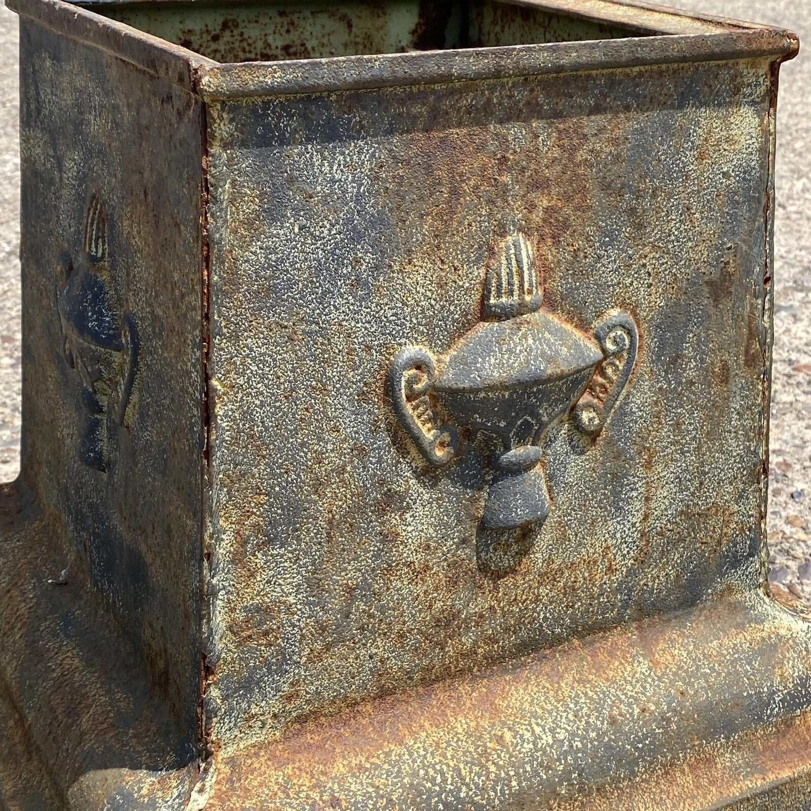 Vintage Neoclassical Style Green Cast Iron Garden Planter Urn Pedestal Base Pair