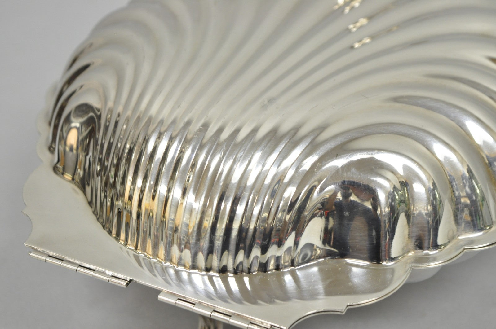 Vintage English Regency Silver Plated Clam Shell Hinged Serving Platter Dish