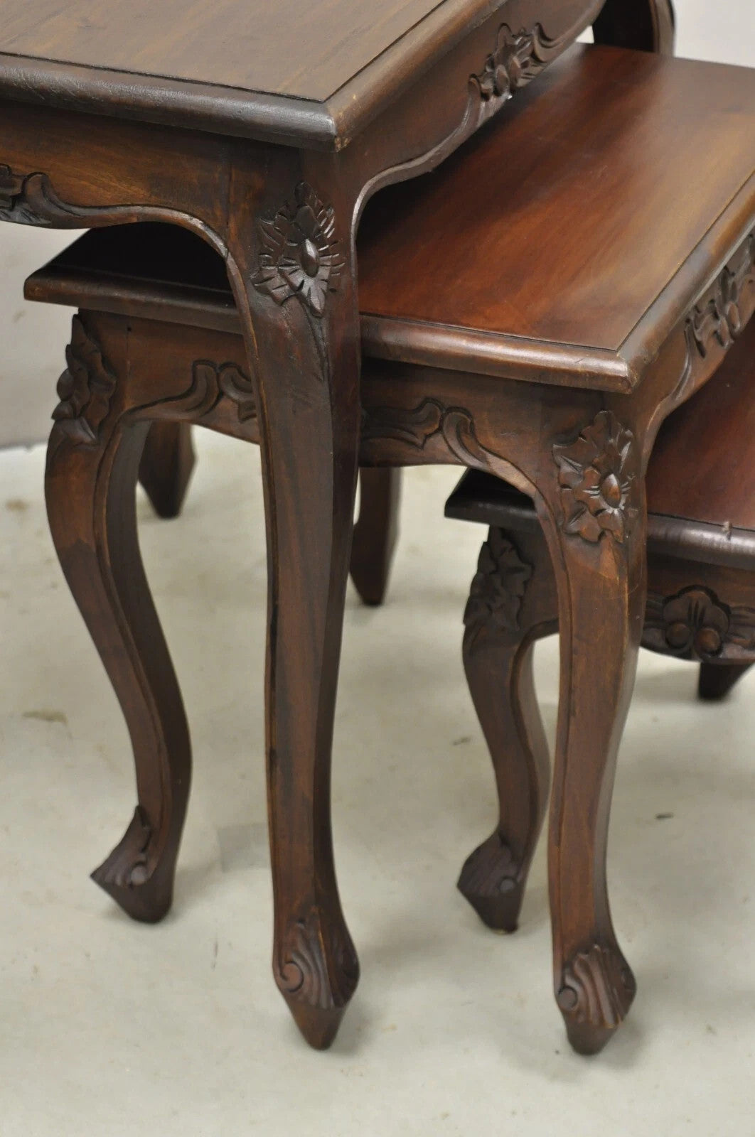 Vintage French Rococo Baroque Style Mahogany Nesting Side Tables - Set of 3
