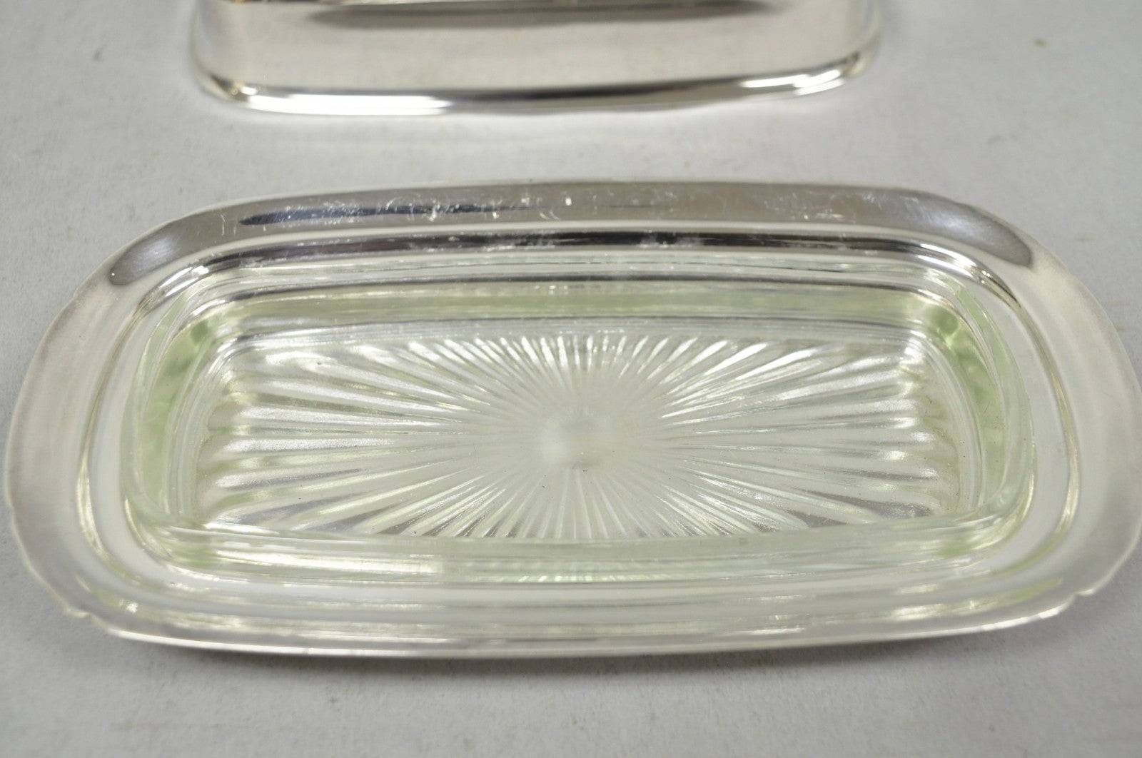 Vintage Reed & Barton Art Deco Mid Century Modern Silver Plated Butter Dish