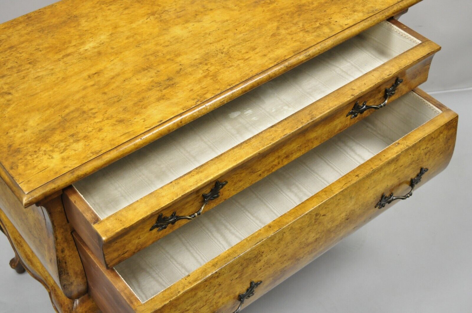 Minton Spidell French Provincial 2 Drawer Dutch Bombay Commode Chest