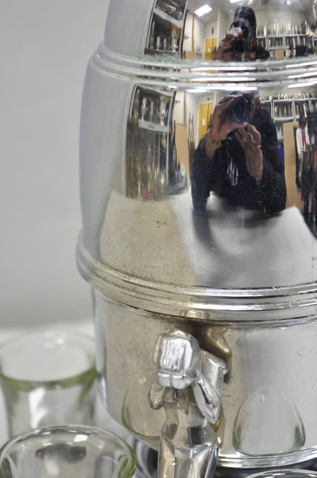 Vintage Art Deco Figural Chrome Metal Barware Samovar Decanter w/ Shot Glasses