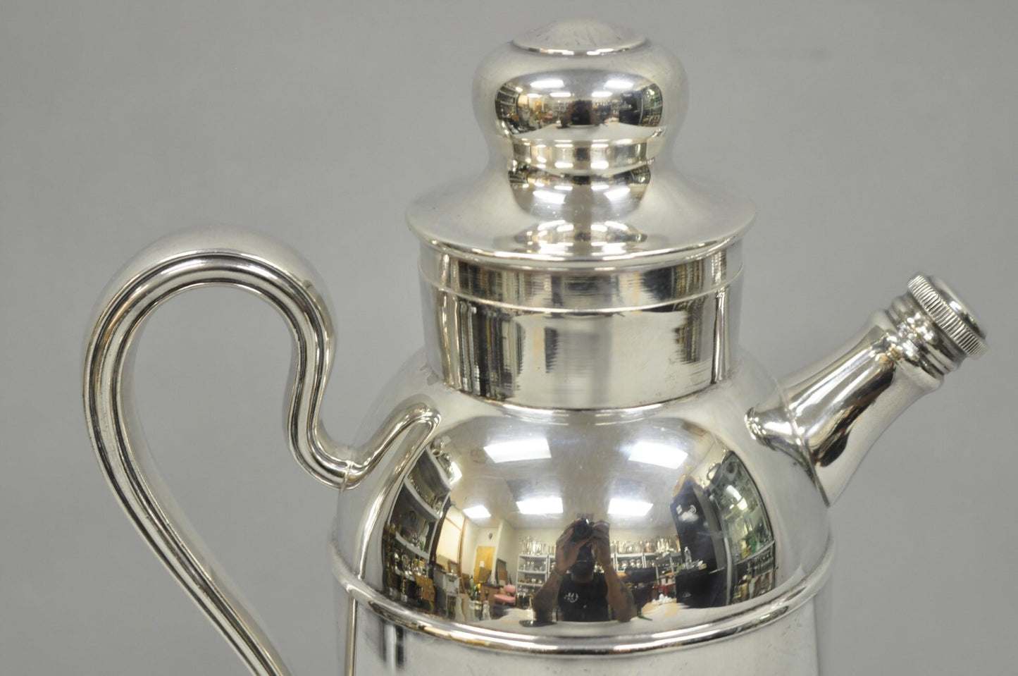 Vintage Art Deco English Silver Mg Silver Plated Martini Cocktail Shaker Pitcher