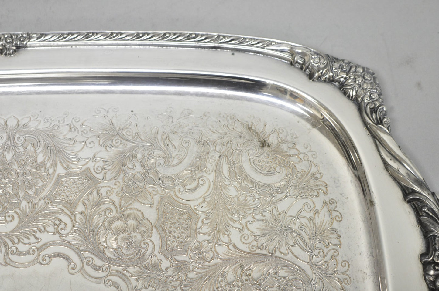 Vintage 1847 Rogers Bros Heritage 9492 Large Silver Plated Serving Platter Tray