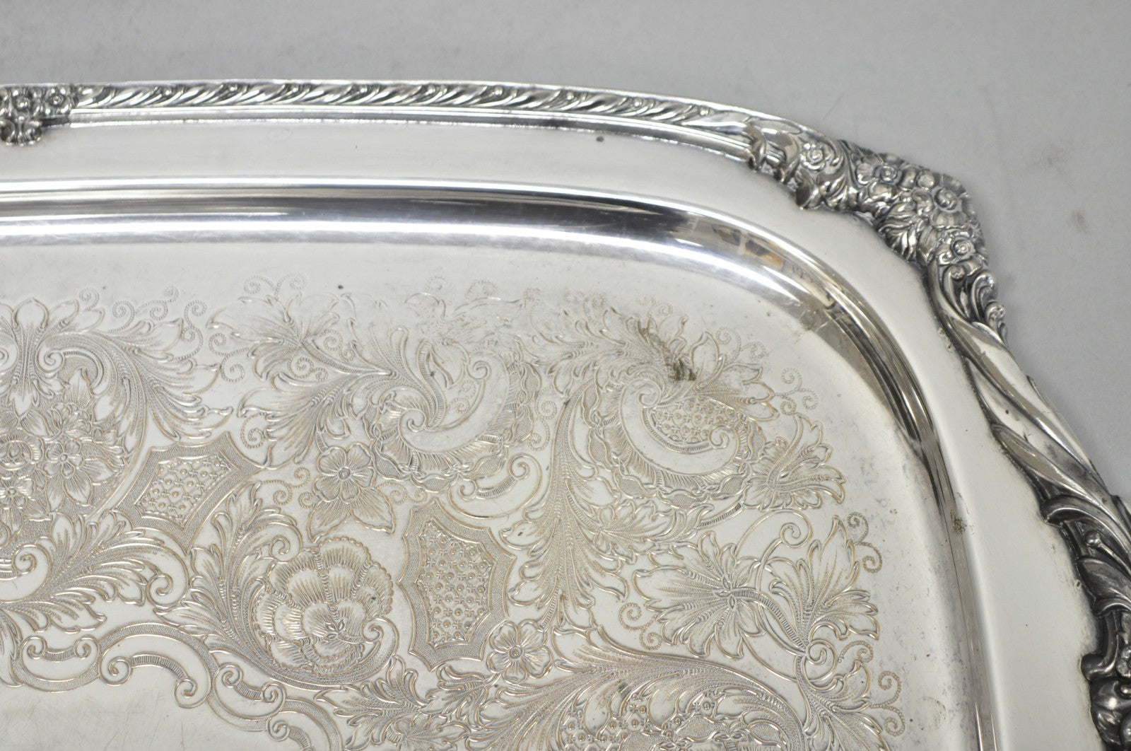 Vintage 1847 Rogers Bros Heritage 9492 Large Silver Plated Serving Platter Tray