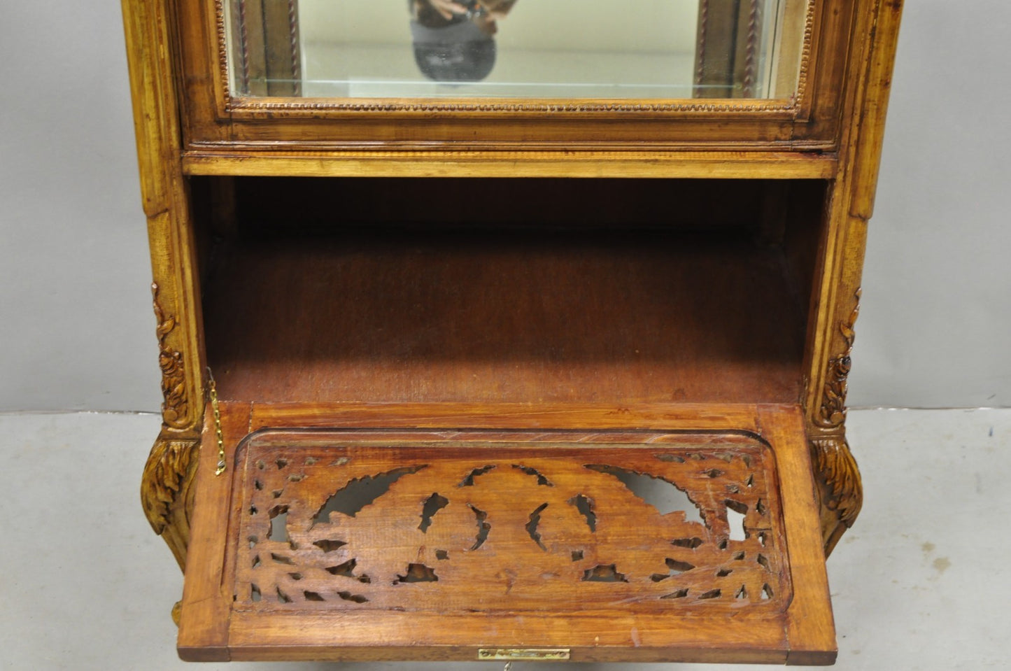 Vintage French Baroque Style Carved Wood & Glass Curio China Display Cabinet