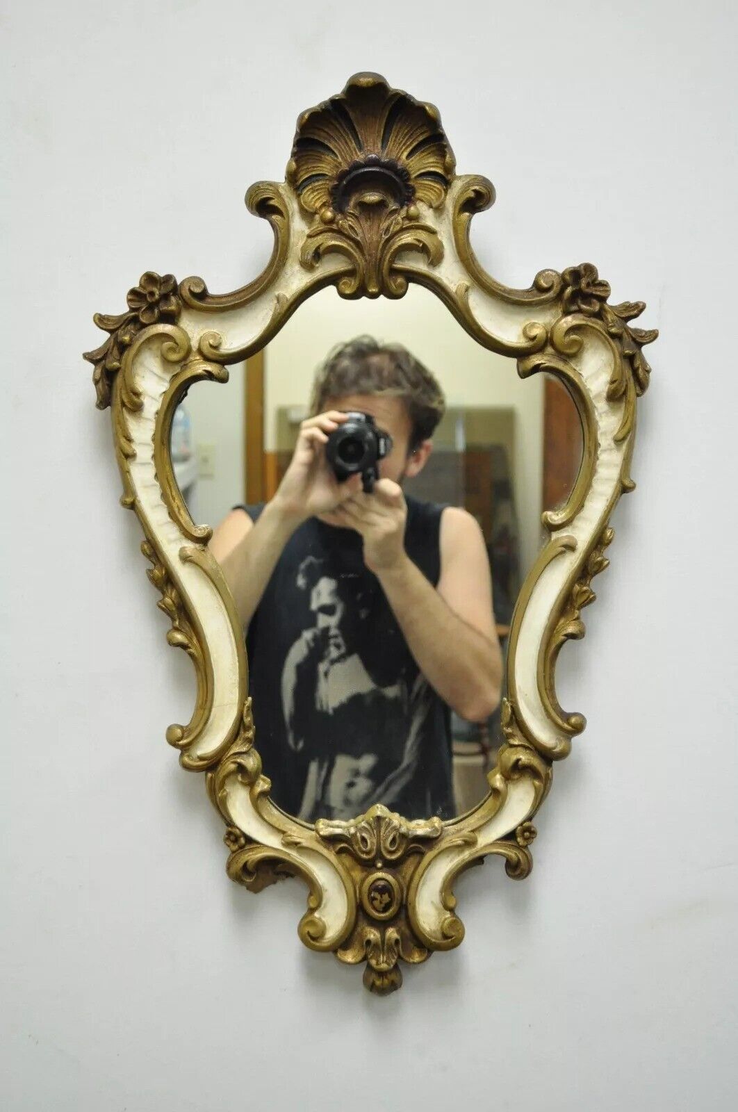 Vintage Italian Rococo Style Gold Giltwood White Shell Carved Wall Mirror