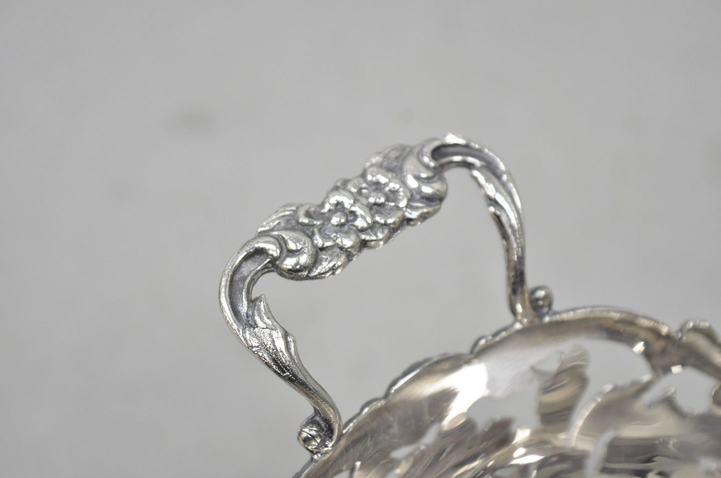 Vintage English Victorian Silver Plated Floral Pierced Small Nut Candy Dish