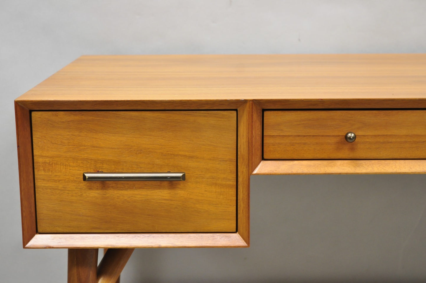 West Elm Williams Sonoma Mid Century Modern Acacia Teak Style Writing Desk (B)