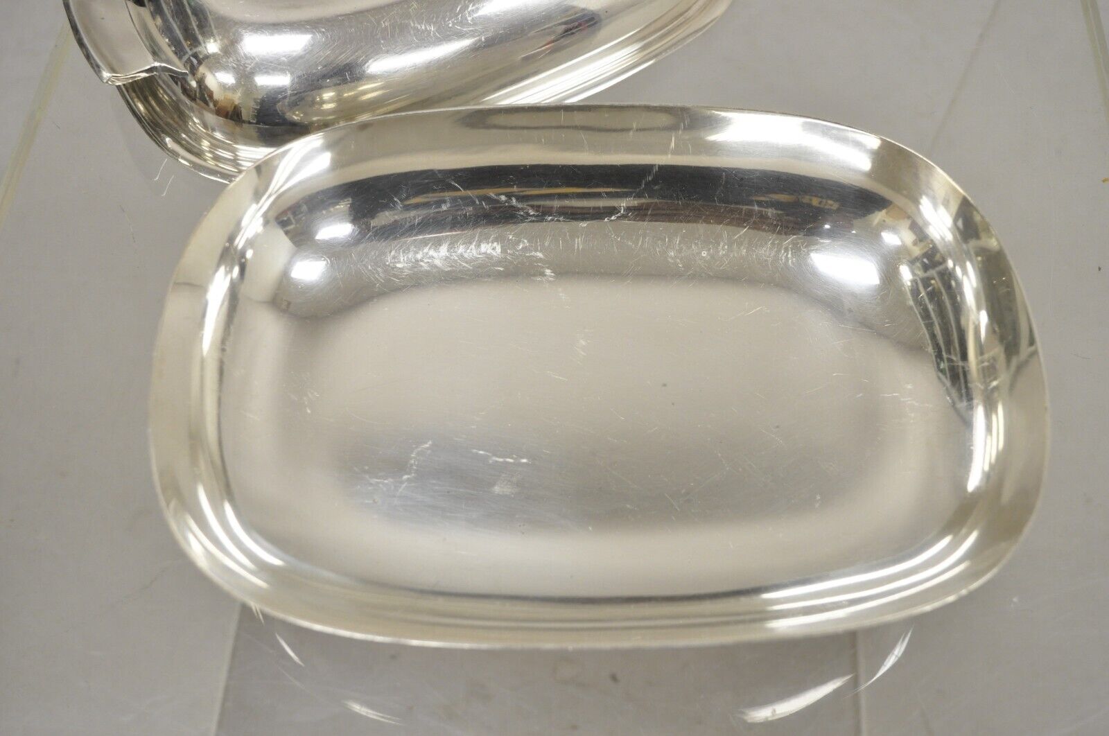 Vintage Reed & Barton 1149 Embassy Silver Plated Covered Vegetable Serving Dish