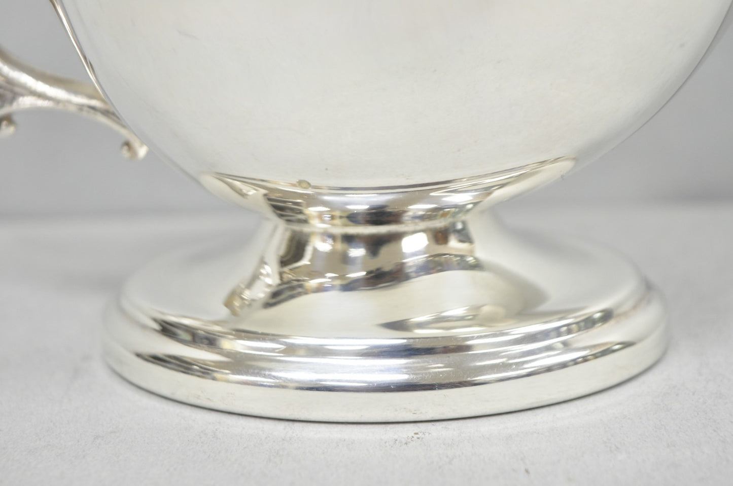 Vintage English Regency Style Silver Plated Gravy Sauce Boat with Handle