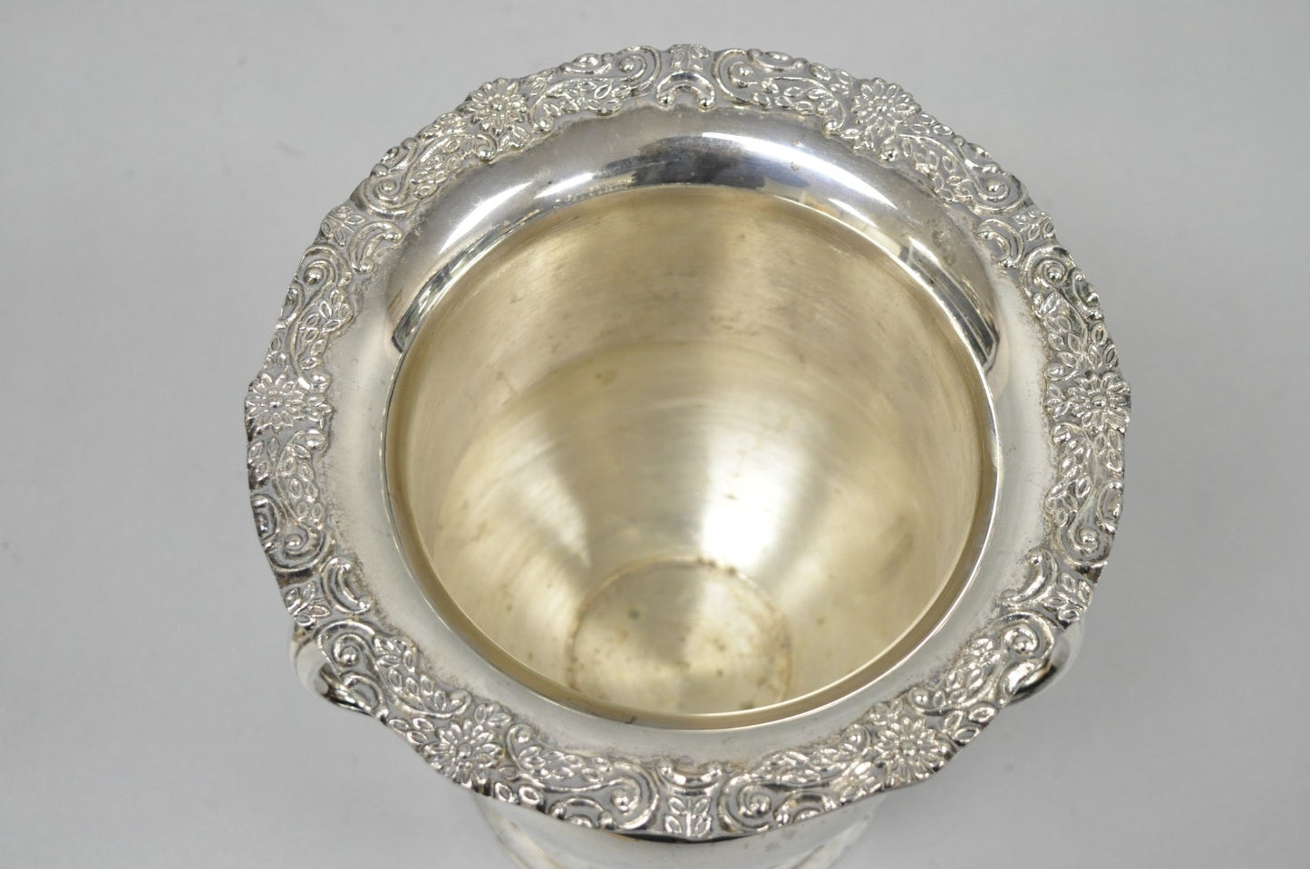 Vintage Victorian Silver Plated Trophy Cup Urn Champagne Chiller Bar Ice Bucket