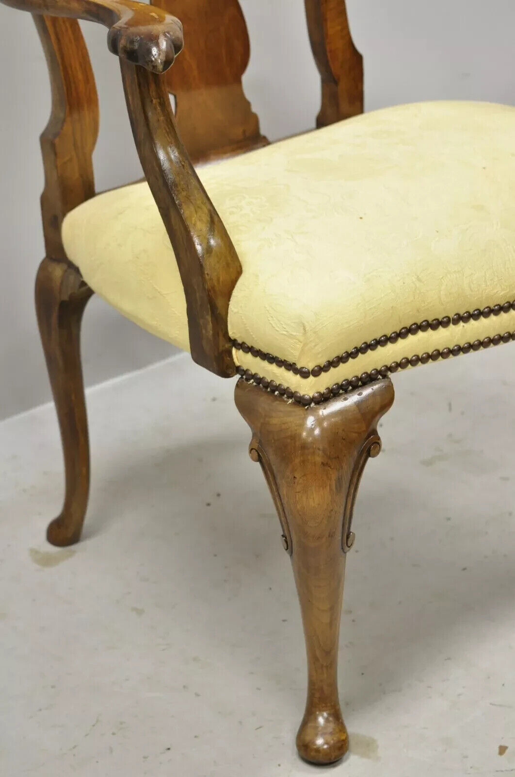 Antique 19th C English Queen Anne Carved Burr Walnut Splat Back Dining Arm Chair
