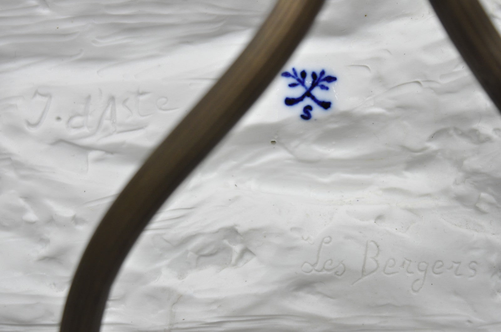 Joseph D'Aste "Les Bergers" French Samson Bisque Porcelain Sculpture Table Lamp