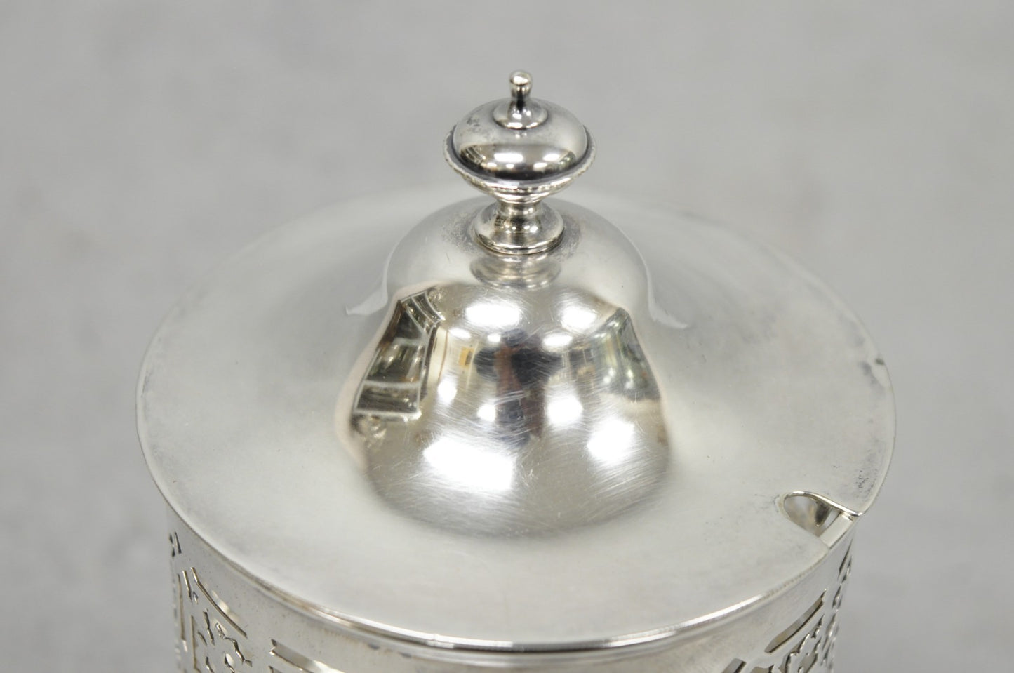 Antique Mappin & Webb Victorian Silver Plated Reticulated Covered Jelly Jar