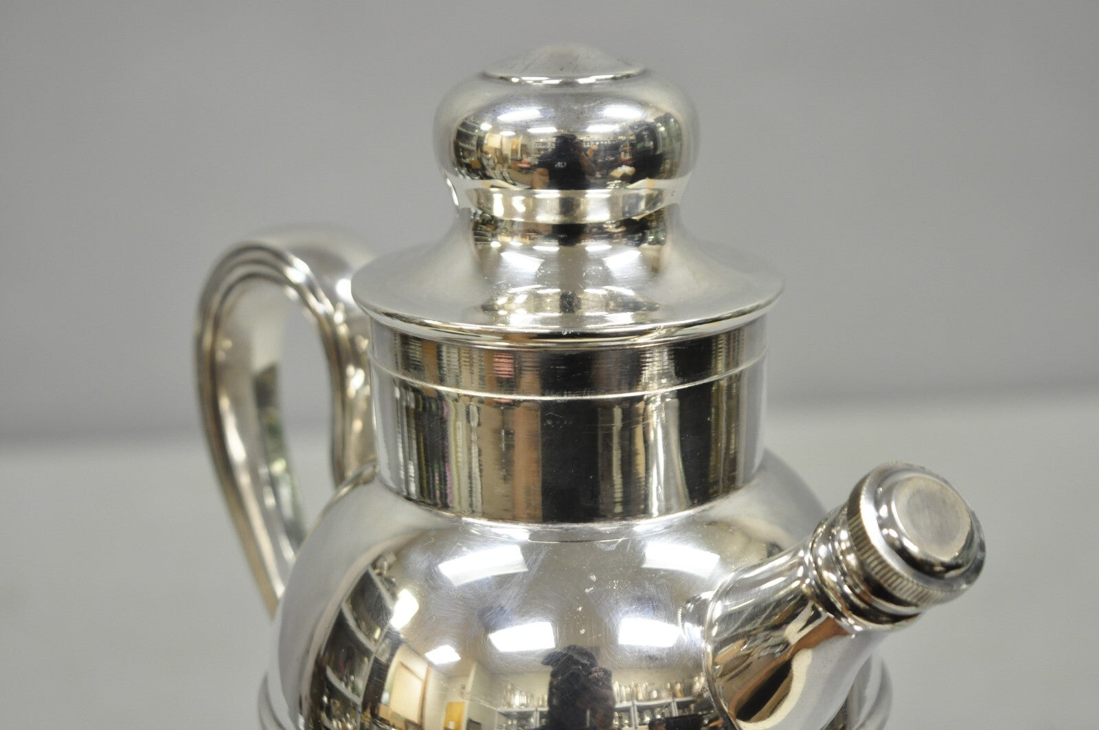Vintage Art Deco English Silver Mg Silver Plated Martini Cocktail Shaker Pitcher