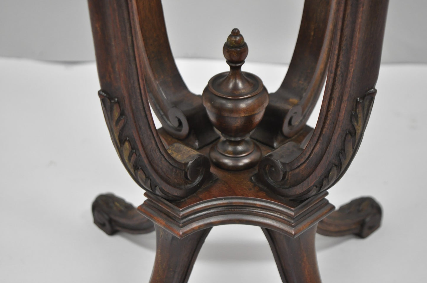 Antique French Louis XV Style Burl Walnut Small Pedestal Base Accent Side Table