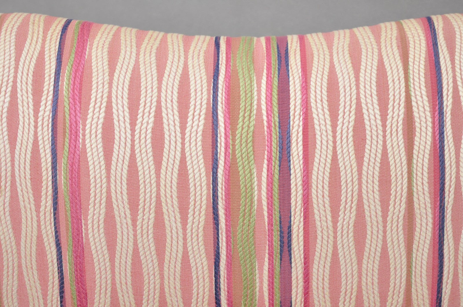 Vintage Georgian Style Carved Walnut Paw Foot Pink Upholstered Club Lounge Chair