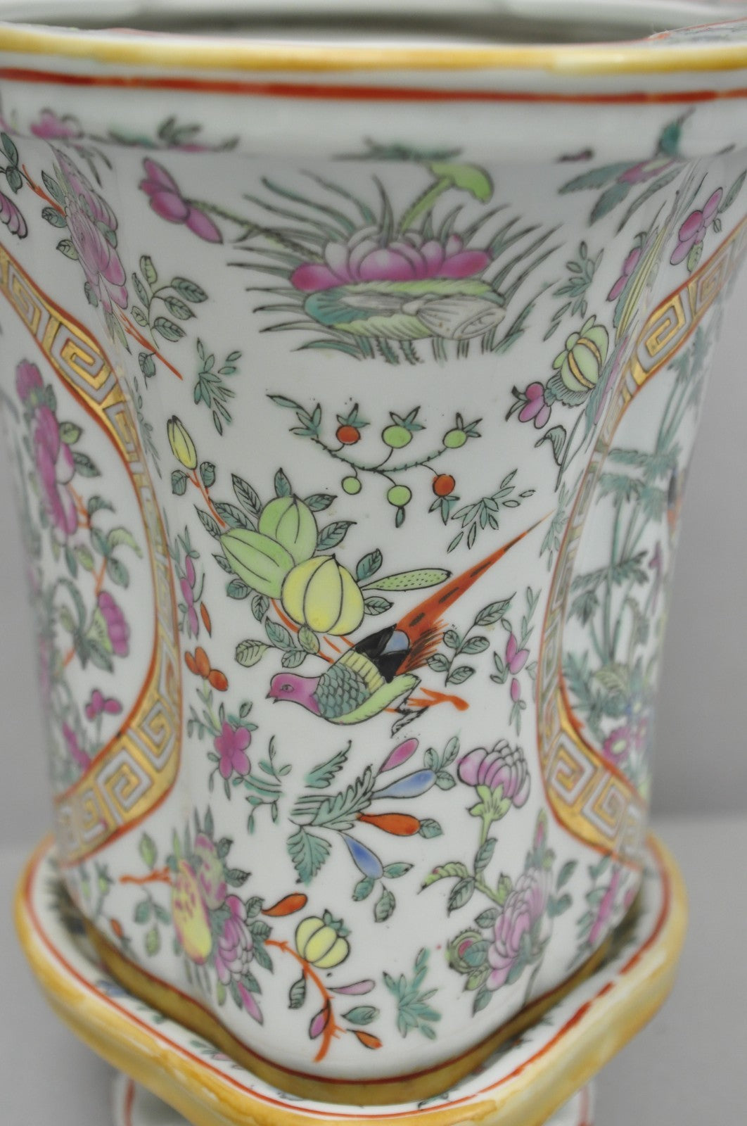 Vintage Chinese Export Porcelain Bird Painted Cachepot Flower Pot Vase