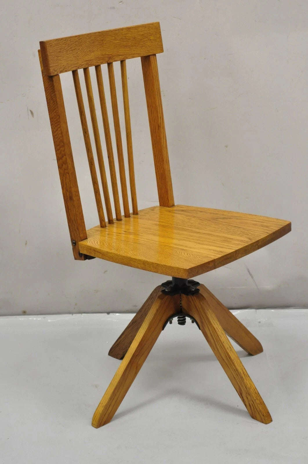 Vintage Mission Arts & Crafts Oak Wood Small Child’s School Desk Chair