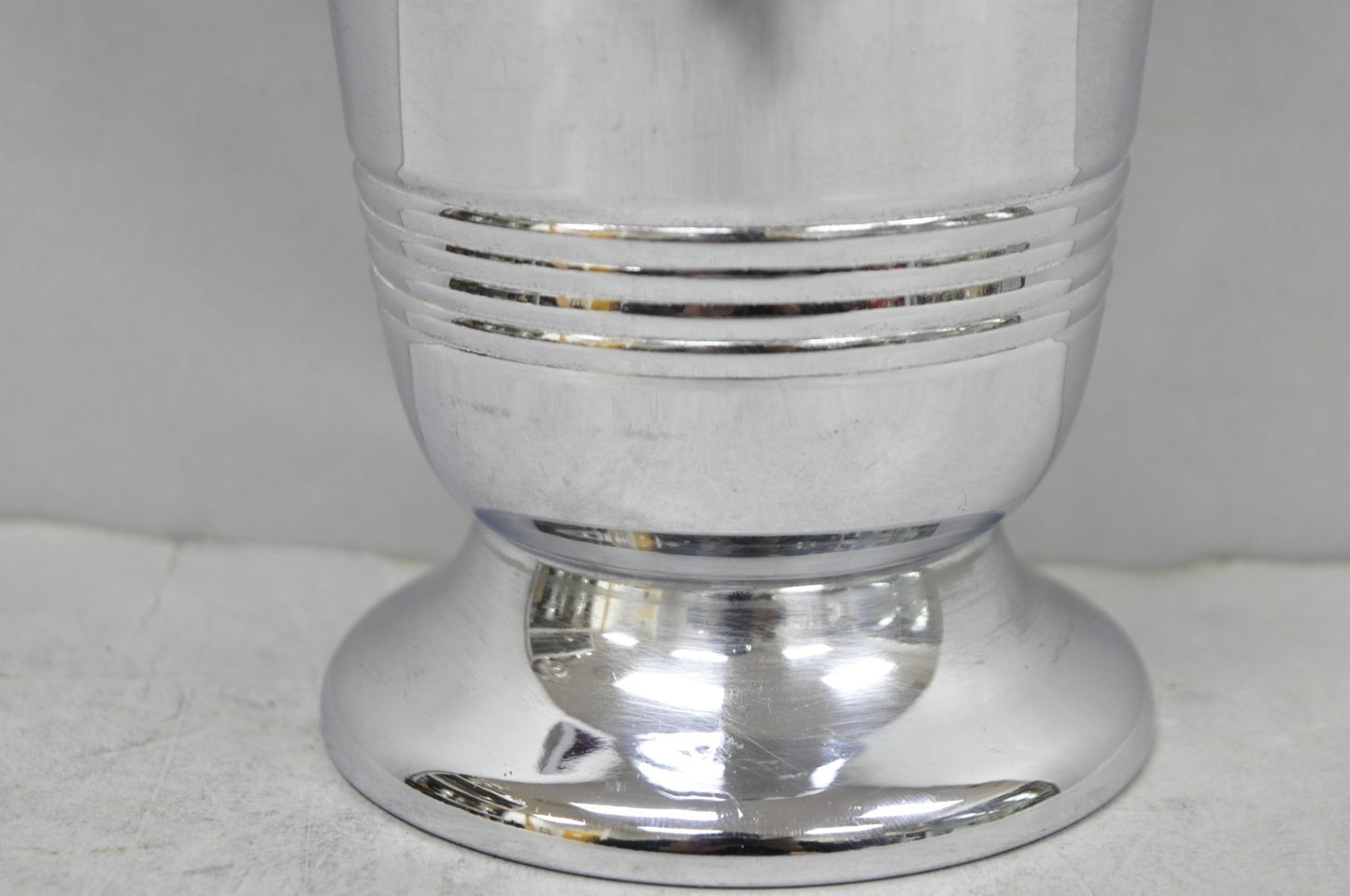 Art Deco Silver Plated Red Bakelite Handle Martini Bar Cocktail Shaker Pitcher