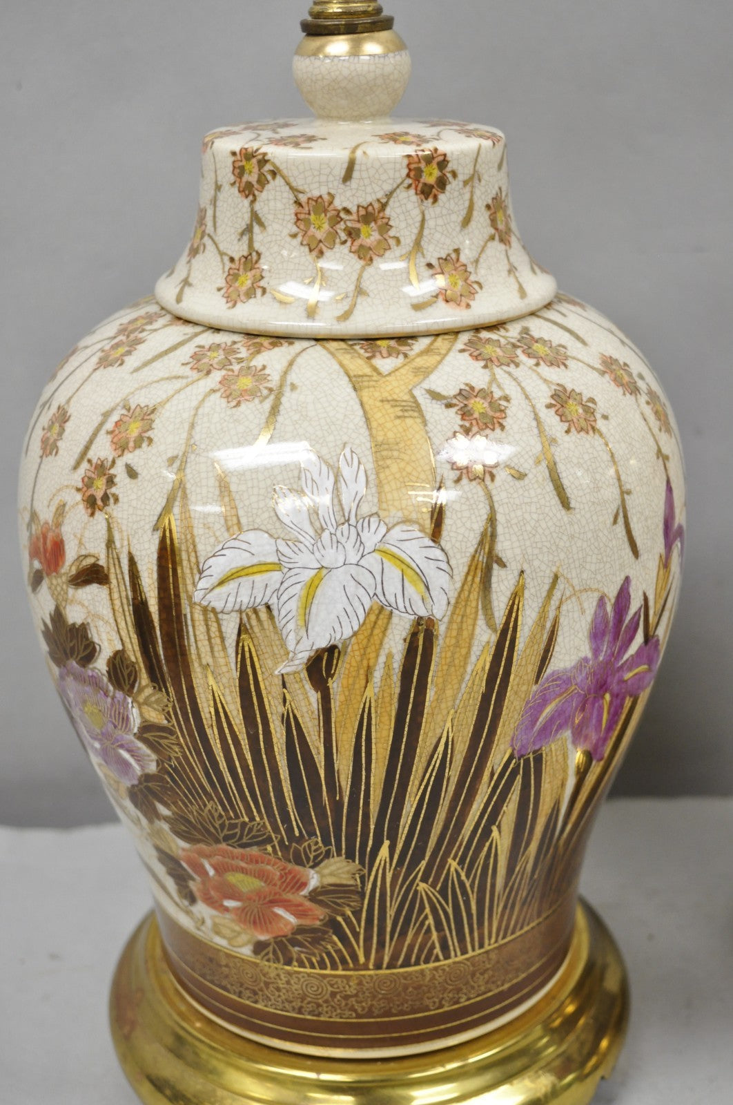 Vintage Chinese Chinoiserie Porcelain Ginger Jar Painted Floral Table Lamp Pair