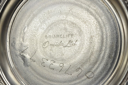 Vintage Oneida Briarcliff Victorian Silver Plated Water Pitcher