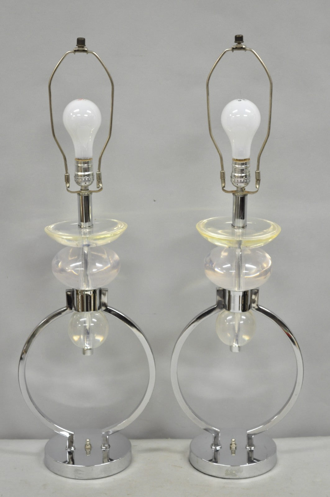 Vintage Postmodern MCM Hivo Van Teal Sculptural Lucite & Chrome Table Lamps Pair