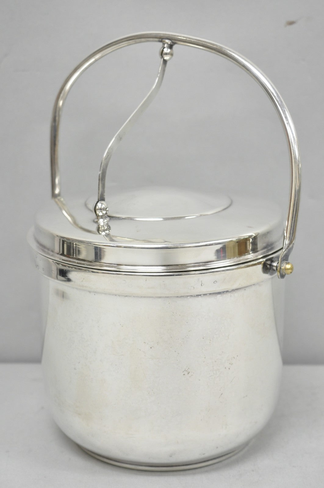 Gorham YC141 Mid Century Modern Silver Plated Reticulating Hinge Ice Bucket