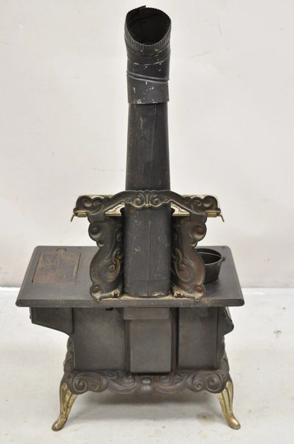 Antique Dolly's Favorite Cast Iron Child Salesman Sample Stove by Favorite Stove