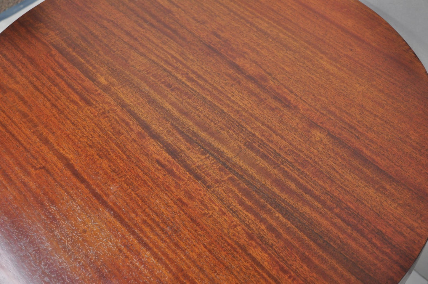 Antique American Empire Round Mahogany Carved Paw Foot Pedestal Base Side Table