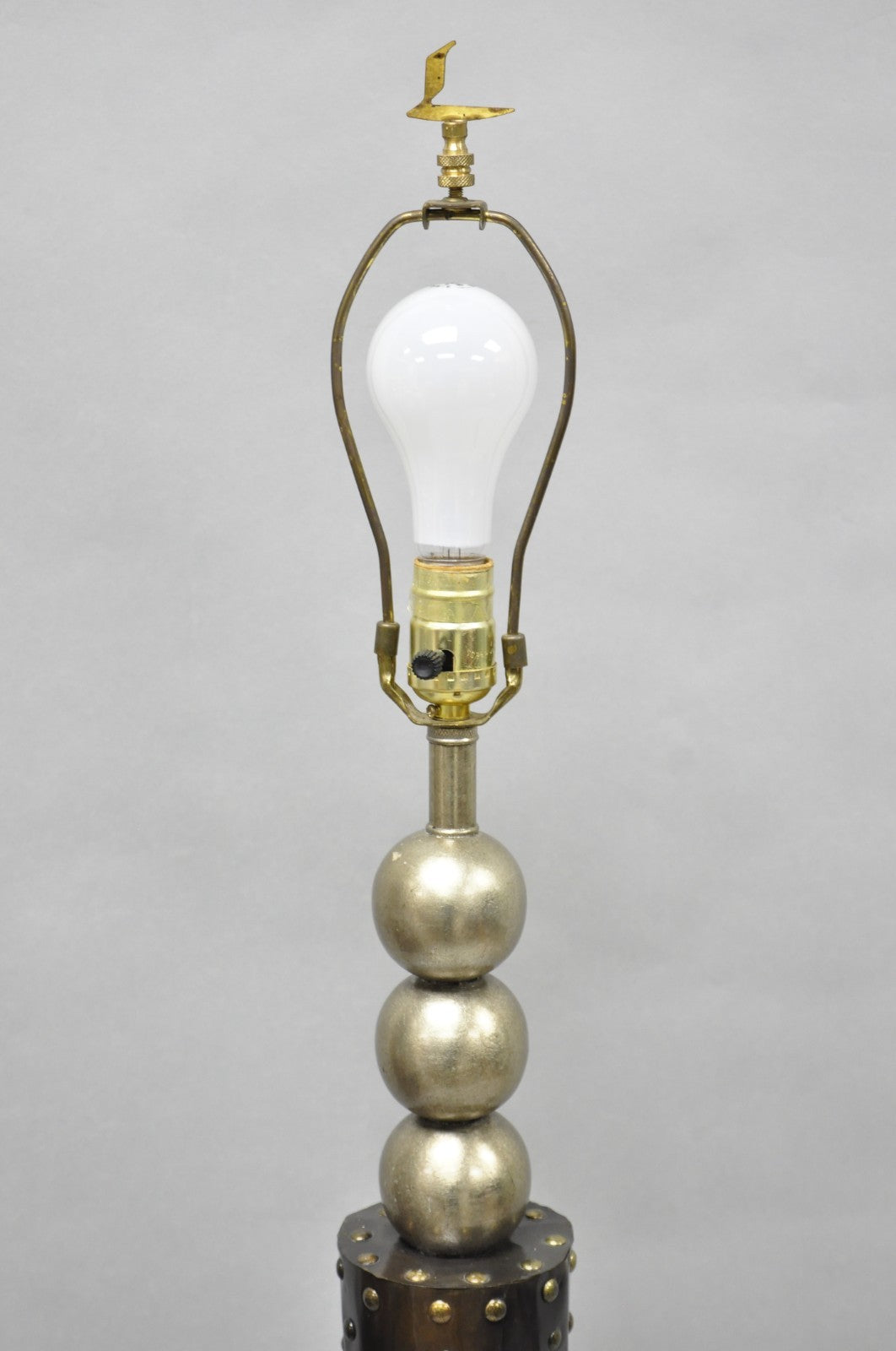 Vintage Leeazanne Postmodern Art Deco Style Metal Tapered Skyscraper Floor Lamp