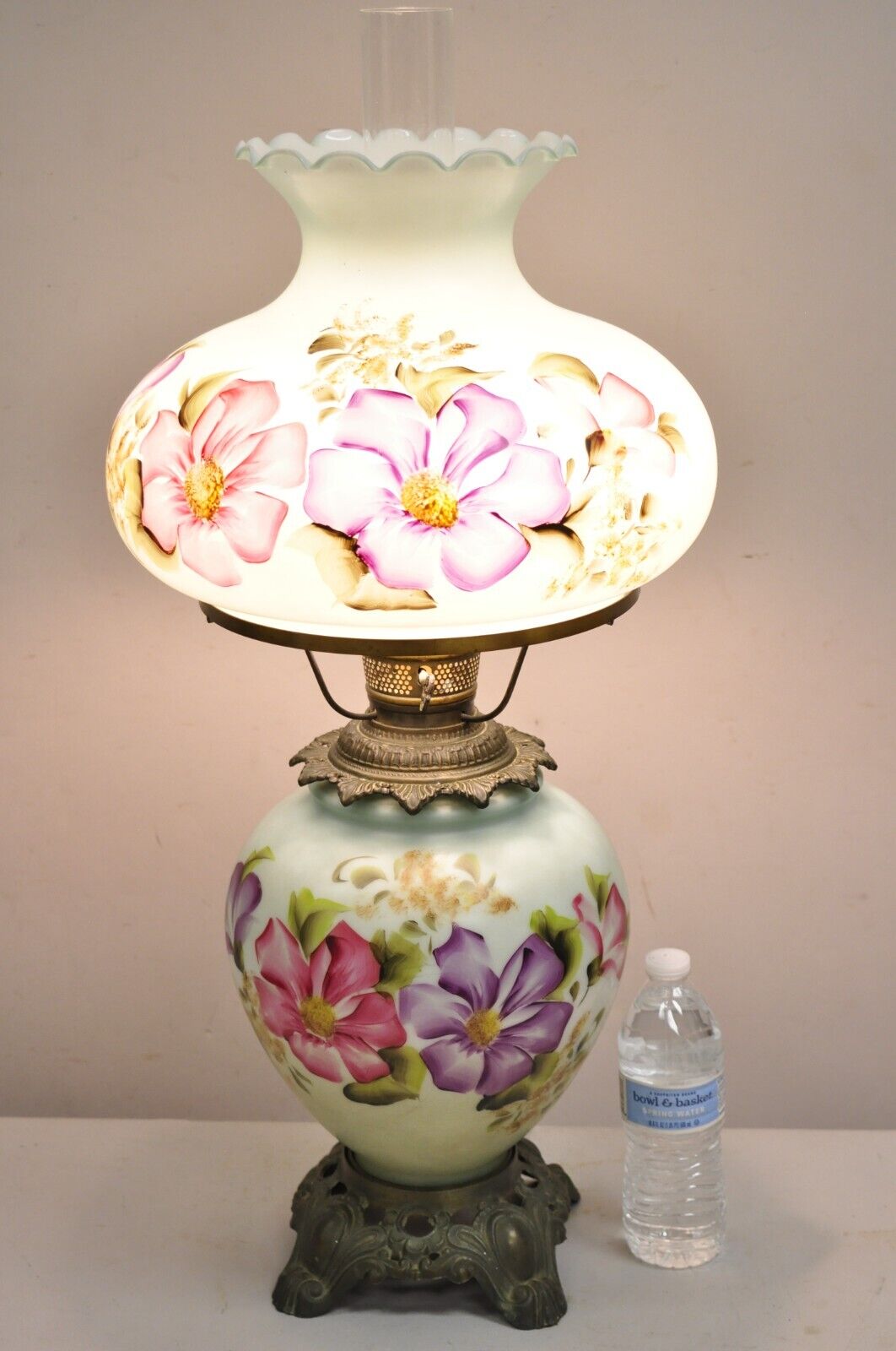 Vintage Victorian Gone With The Wind Hand Painted Parlor Hurricane Table Lamp