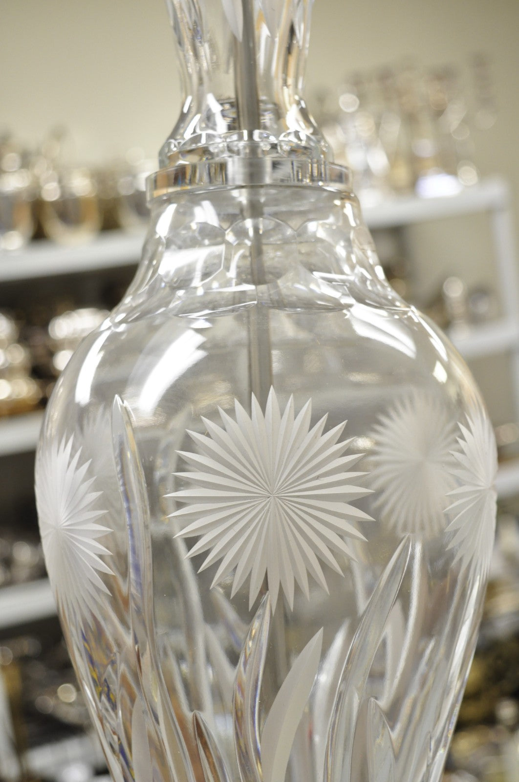 Vintage French Style Cut Crystal Glass Etched "Tulip Flower" Brass Table Lamp