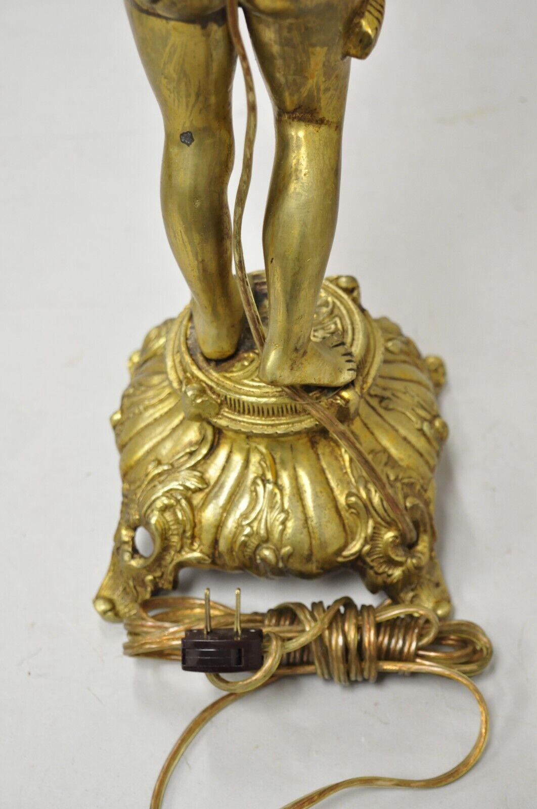 Vintage French Renaissance Brass Rococo Gold Figural Cherub Putti Table Lamp