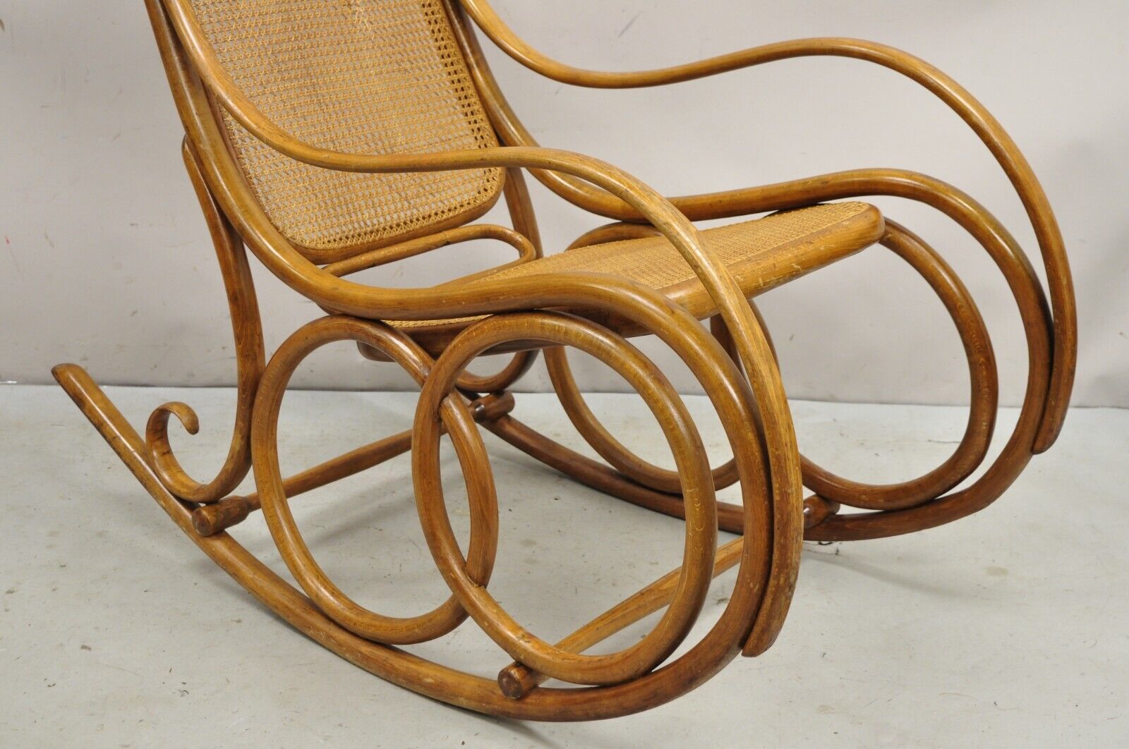 Vintage Michael Thonet Style Oak Cane Rattan Bentwood Rocking Chair Rocker
