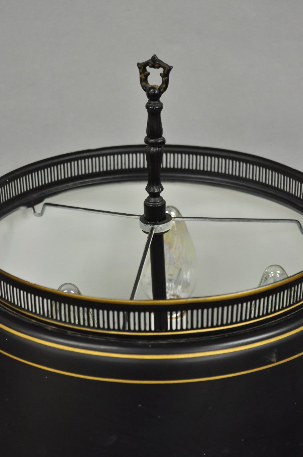 Vintage French Country Black Tole Metal Three Arm Candelabra Table Lamp w/ Shade