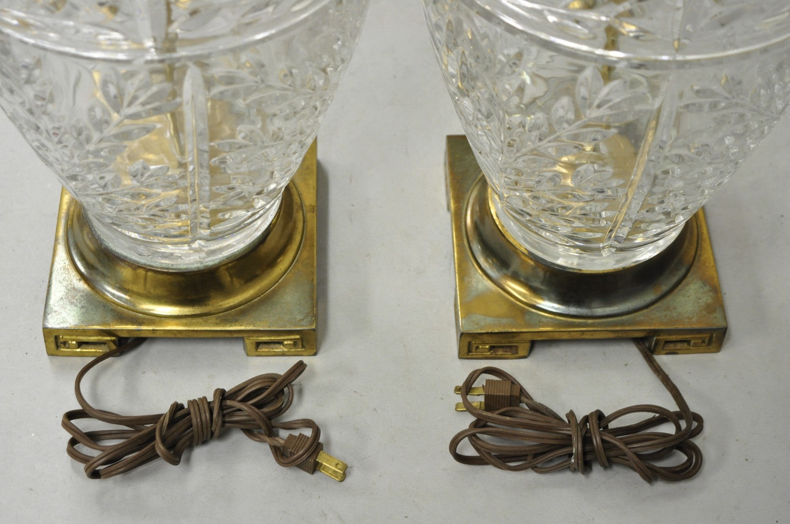 Vintage Chinoiserie Heavy Leaded Glass Wheat Sheaf Ginger Jar Table Lamps, Pair