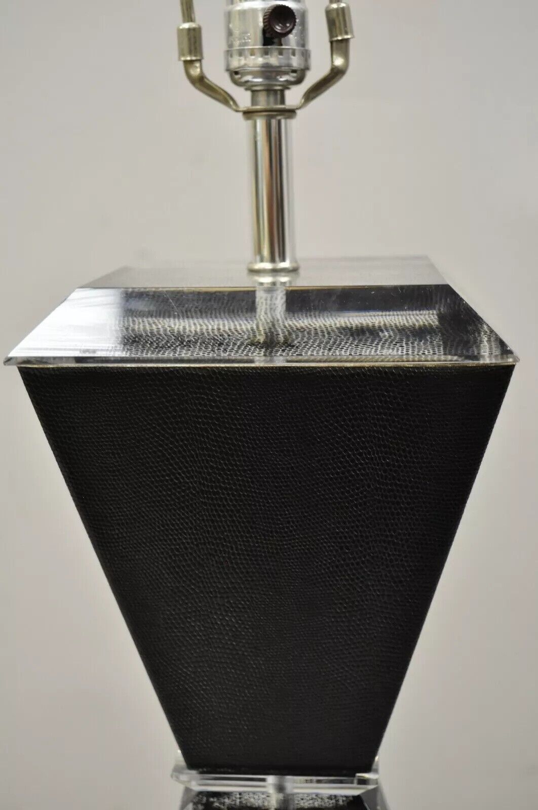Vintage Mid Century Modern Lucite Hourglass Black Faux Sharkskin Table Lamp
