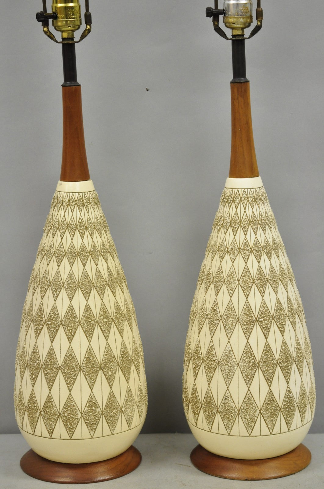 Vintage Mid Century Modern Sculpted Ceramic Pottery & Walnut Table Lamps - Pair